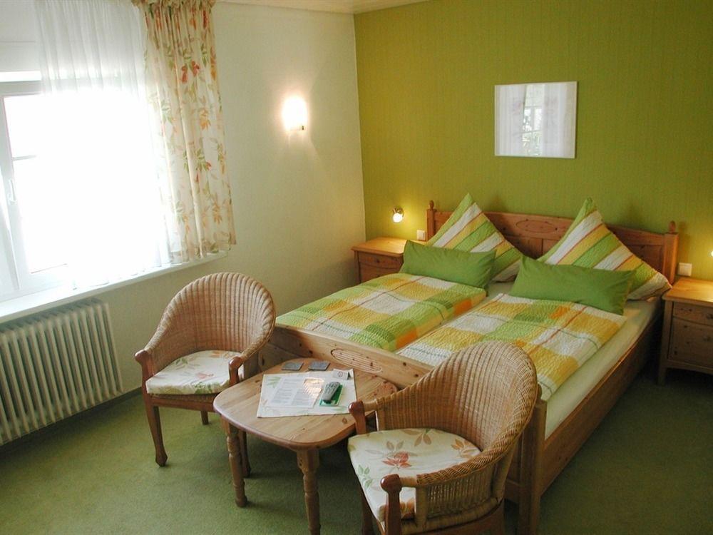 Haus Uebernachtenswert Cochem Mosel ภายนอก รูปภาพ