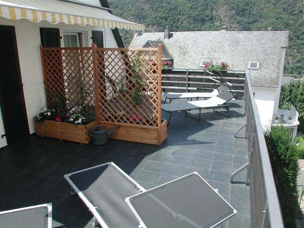 Haus Uebernachtenswert Cochem Mosel ภายนอก รูปภาพ